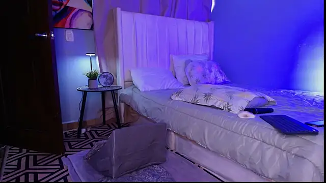 Shenoa1 online show from 03.19.26