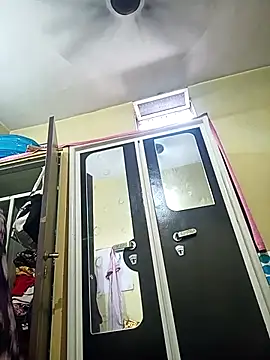 heenage online show from 10.06.25