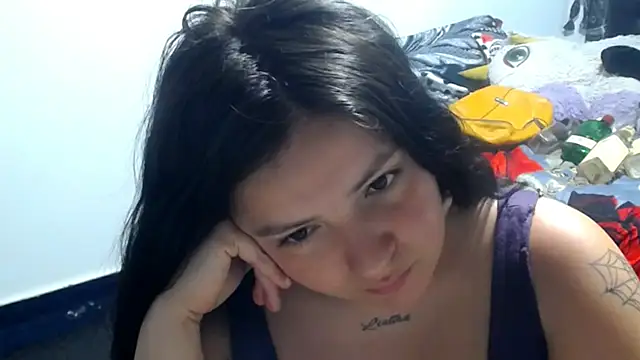 Snapshot of shopyymessyy chatting on 01.10.25 shopyymessyy online show from 01.10.25