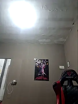 luuhcat09 online show from 11.28.25