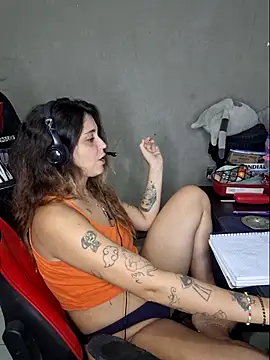 luuhcat09 online show from 03.04.26