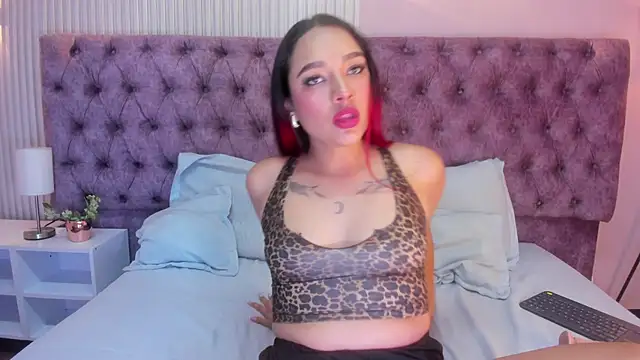 EMILYY FOXY online show from 02.11.25