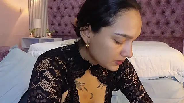 EMILYY FOXY online show from 11.30.25