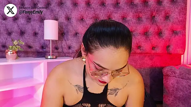 EMILYY FOXY online show from 05.17.26