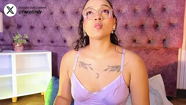 EMILYY FOXY online show from 05.19.26