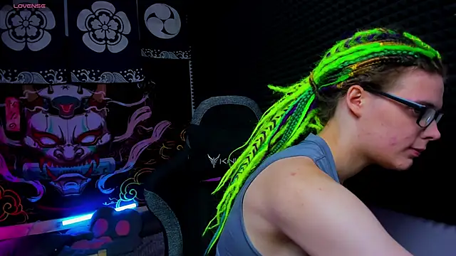 KIKI Krash online show from 09.21.25