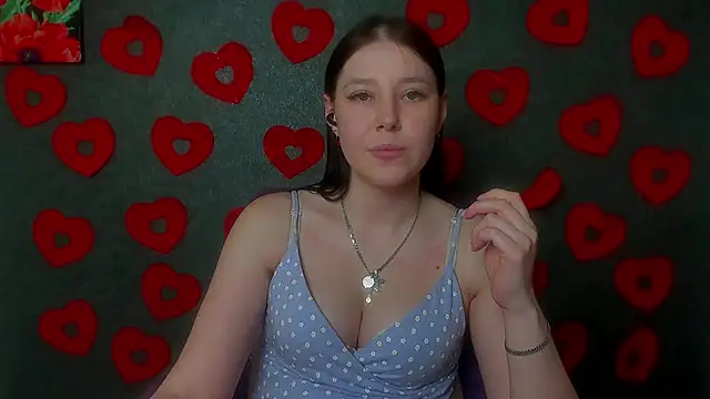 Snapshot of Sannyflover chatting on 02.24.25 Sannyflover online show from 02.24.25