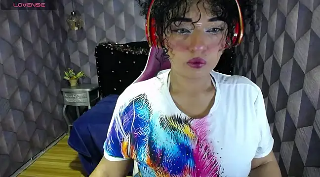 Sofiacowperx online show from 12.30.24