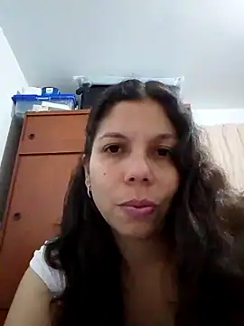 Carliina Soussa online show from 12.28.24