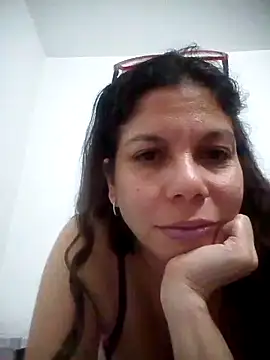 Carliina Soussa online show from 01.28.25