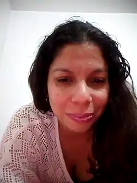 Carliina Soussa online show from 02.17.25