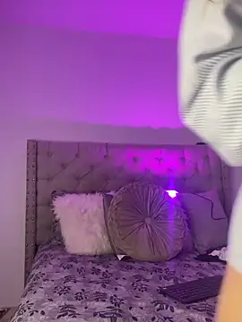 ZoeJohnsoon online show from 02.08.26