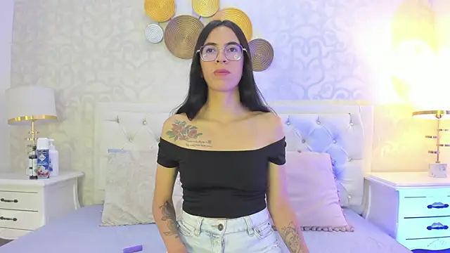 Clarisse28 online show from 01.29.25