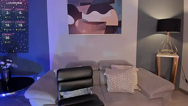 SavannahStorm online show from 02.18.25