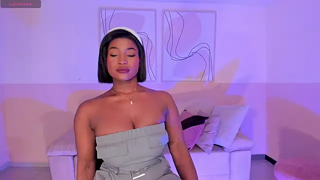 SavannahStorm online show from 03.02.25