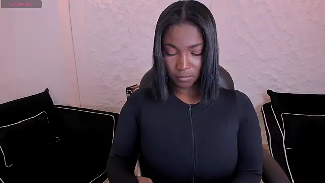 SavannahStorm online show from 06.24.26