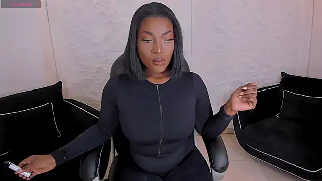 SavannahStorm online show from 06.27.26