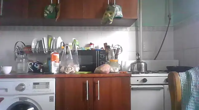 Snapshot of MikaKors chatting on 03.09.25 MikaKors online show from 03.09.25