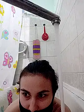 Snapshot of MikaKors chatting on 03.18.25 MikaKors online show from 03.18.25