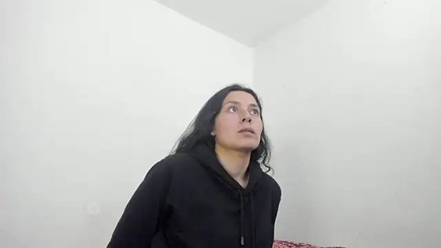 Snapshot of Nathaly_love96 chatting on 12.23.24 Nathaly love96 online show from 12.23.24