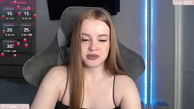 Snapshot of YourBitsy chatting on 02.23.26 YourBitsy online show from 02.23.26