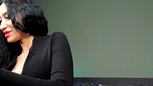 Margaret Clark  online show from 02.16.25