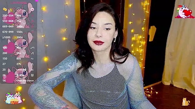 Snapshot of NataliMillers chatting on 01.28.25 NataliMillers online show from 01.28.25
