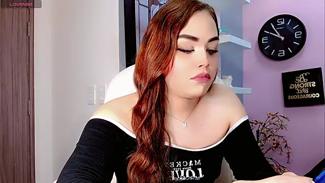 Sophia-Isabella online show from 01.14.25