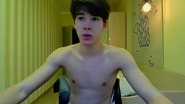 Snapshot of gayGamogey chatting on 12.12.24 gayGamogey online show from 12.12.24