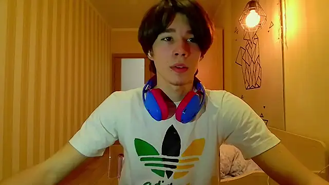 Snapshot of gayGamogey chatting on 03.02.25 gayGamogey online show from 03.02.25