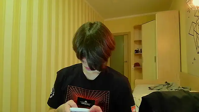 Snapshot of gayGamogey chatting on 03.20.25 gayGamogey online show from 03.20.25