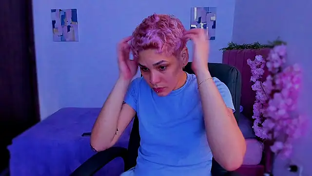 Charlee pink online show from 12.15.25