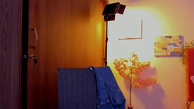 Charlee pink online show from 03.21.26