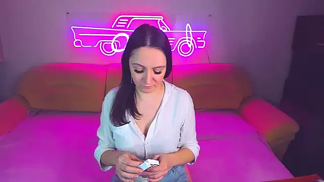 Snapshot of AngellLika chatting on 01.13.25 AngellLika online show from 01.13.25