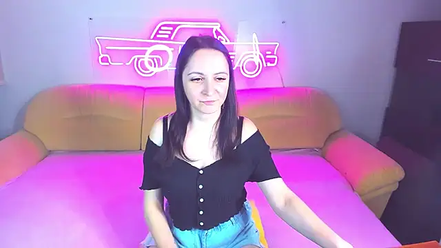 Snapshot of AngellLika chatting on 01.17.25 AngellLika online show from 01.17.25