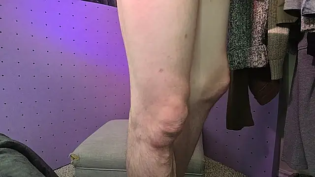 Snapshot of ChillzPnp chatting on 04.13.26 ChillzPnp online show from 04.13.26