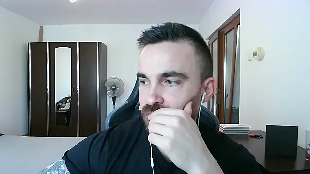 Snapshot of mu5clemania2 chatting on 01.16.26 mu5clemania2 online show from 01.16.26