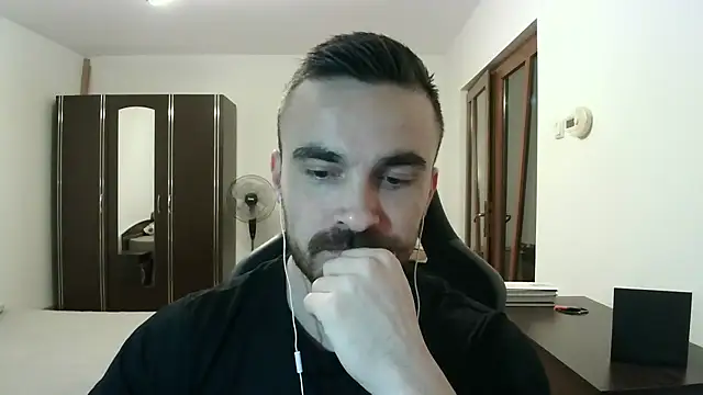 Snapshot of mu5clemania2 chatting on 01.17.26 mu5clemania2 online show from 01.17.26