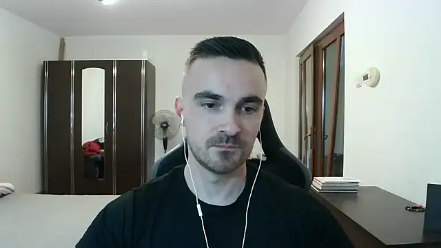 Snapshot of mu5clemania2 chatting on 02.05.26 mu5clemania2 online show from 02.05.26