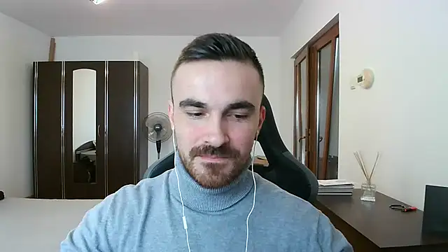 Snapshot of mu5clemania2 chatting on 02.17.26 mu5clemania2 online show from 02.17.26