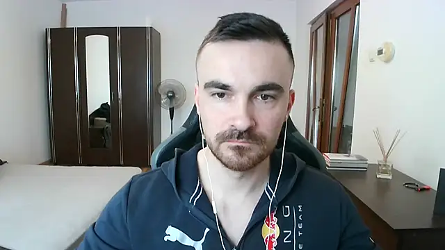 Snapshot of mu5clemania2 chatting on 03.02.26 mu5clemania2 online show from 03.02.26