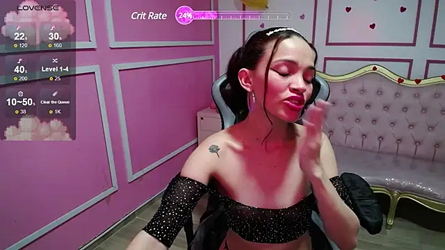 Snapshot of ailen_t chatting on 01.03.25 ailen t online show from 01.03.25