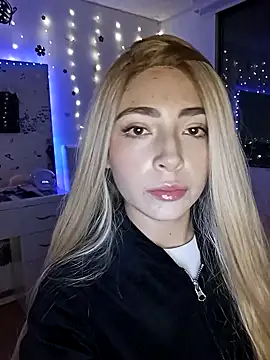 channel blonde a online show from 10.17.25