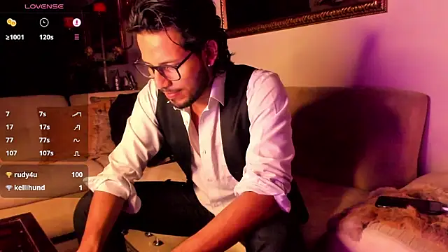 Nicholasrodrii online show from 01.19.25