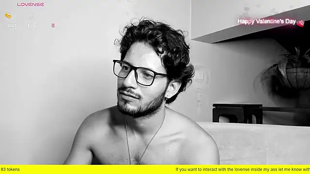 Nicholasrodrii online show from 02.16.25