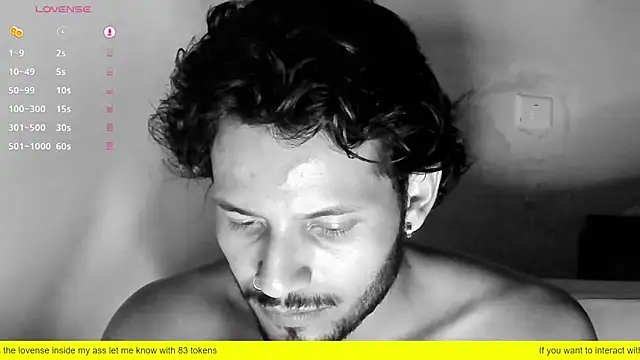 Nicholasrodrii online show from 02.18.25
