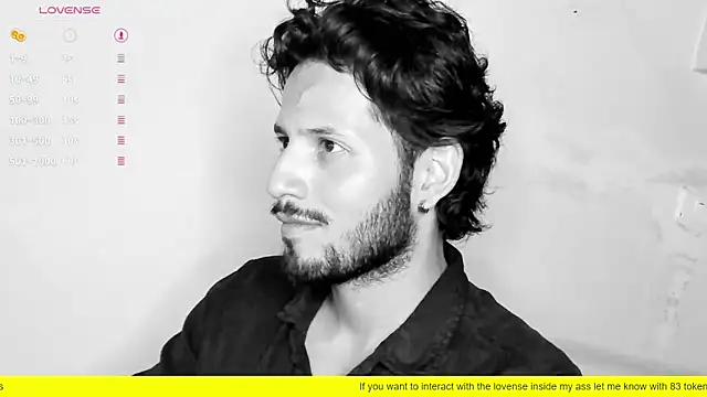 Nicholasrodrii online show from 02.20.25