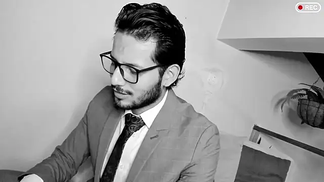 Nicholasrodrii online show from 03.15.25