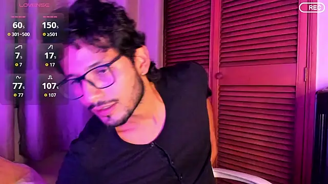 Nicholasrodrii online show from 10.05.25