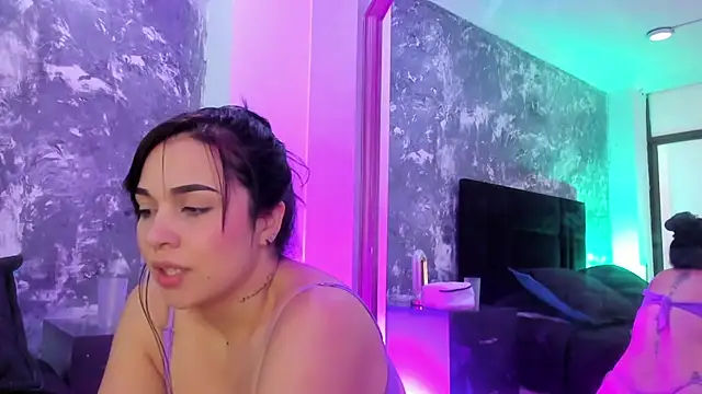 brianaGuzman online show from 01.10.25